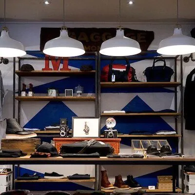 Assembly lane lit by LED tubes